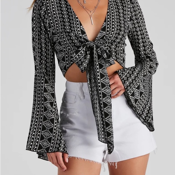 5 FOR 40 🎉 Tie Front Top | Vintage Style - Picture 3 of 3